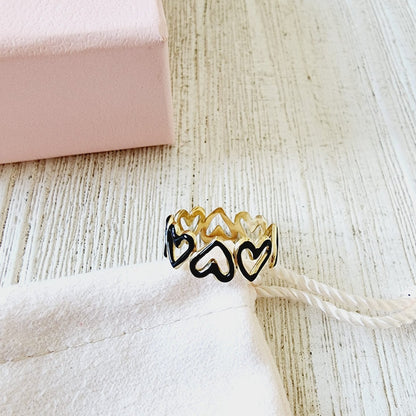 black heart ring, adjustable black ring, adjustable heart ring, unique style, heart jewelry, statement ring, heart ring, chunky heart ring, promise ring, bold heart ring, valentine gift, jewelry gift for valentines, love ring, love jewelry, gift for wife, gift for friend, friendship gifts, self love ring, amor propio anillo, anillo de corazon, waterproof ring, waterproof jewelry, timeless jewelry, timeless ring, gift for girlfriend, soulmate ring, classy ring, dainty ring, everyday ring, must have ring