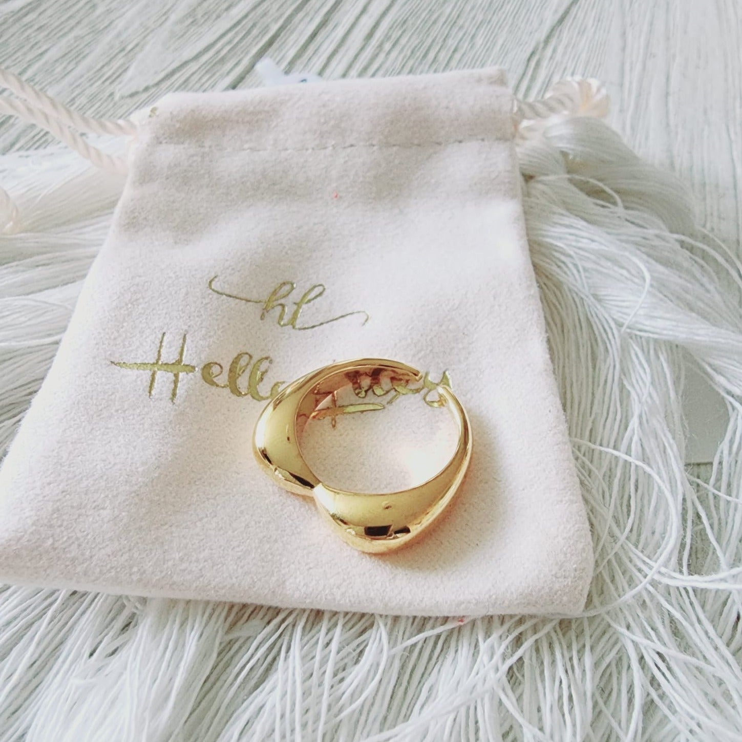 heart ring, adjustable heart ring, unique style, heart jewelry, statement ring, heart ring, chunky heart ring, promise ring, bold heart ring, valentine gift, jewelry gift for valentines, love ring, love jewelry, gift for wife, gift for friend, friendship gifts, self love ring, amor propio anillo, anillo de corazon, waterproof ring, waterproof jewelry, timeless jewelry, timeless ring, gift for girlfriend, soulmate ring, elegant ring, classy ring, dainty ring, everyday ring, must have ring, must have jewelry