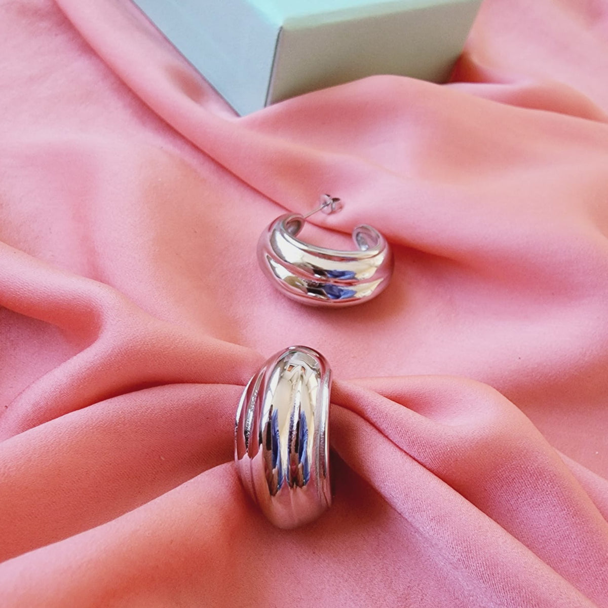 rose gold hoops, silver hoops, hypoallergenic earrings, Star studs, 18k gold plated earrings, Waterproof earrings, Silver and gold, Durable earrings, Elegant earrings, Timeless design, aesthetic earrings, timeless earrings, Fashion accessories, Stylish jewelry, stylish earrings, Versatile jewelry,  Special occasion jewelry, Everyday earrings, Premium quality studs, Affordable luxury Hypoallergenic earrings waterproof earrings, water resistant earrings, silver studs, gold studs