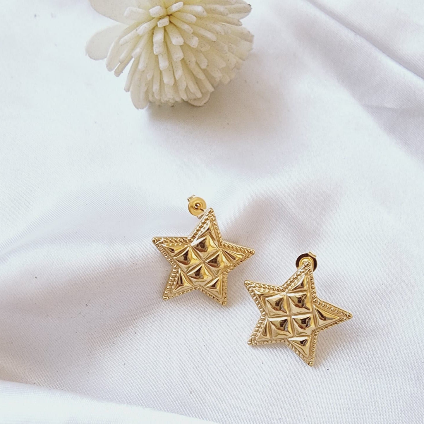 hypoallergenic earrings, Star studs, 18k gold plated earrings, Waterproof earrings, Silver and gold, Durable earrings, Elegant earrings, Timeless design, aesthetic earrings, timeless earrings, Fashion accessories, Stylish jewelry, stylish earrings, Versatile jewelry,  Special occasion jewelry, Everyday earrings, Premium quality studs, Affordable luxury Hypoallergenic earrings waterproof earrings, water resistant earrings, silver studs, gold studs