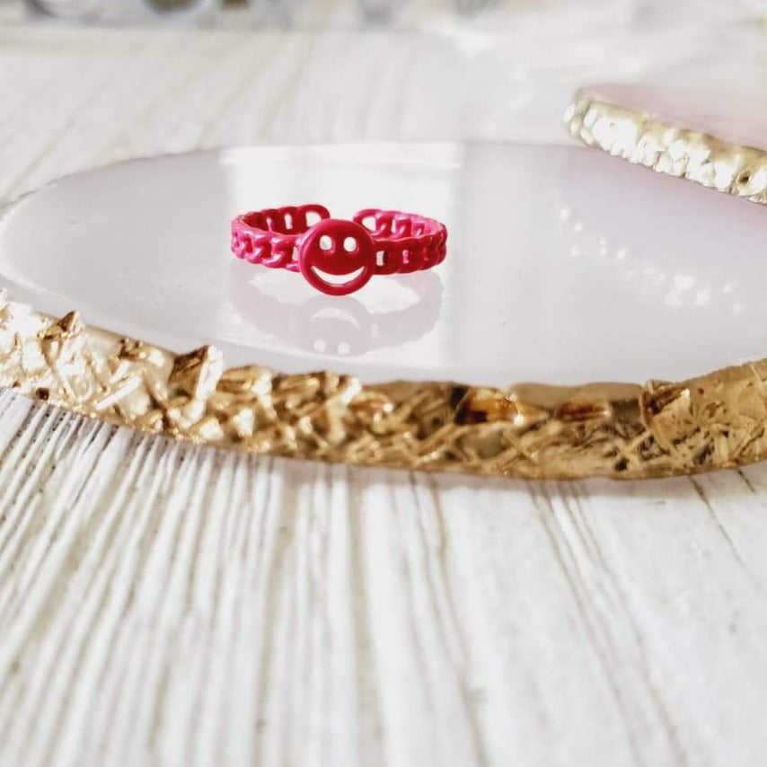 Candy Rings, Colorful Rings, Pride Rings, Summer Rings, Summer Essentials, Rainbow Rings, Color Rings, Happy Face Rings, Cubanas Rings, Croissant Rings, Twisted Rings, Pearls Rings, Smile Face Rings, Happy Face Rings, Gucci Rings, GG Rings