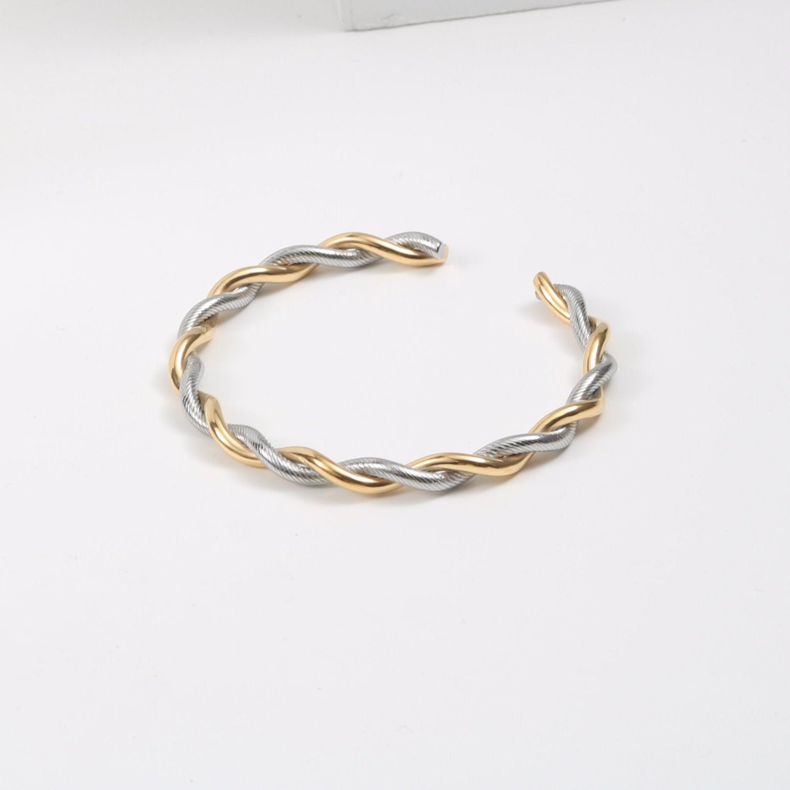 Double tone bangle, double tone bracelet, 18k gold plated bangle, 18k gold plated bracelet, 18k gold plated jewelry, water resistant jewelry, water resistant bracelet, birthday gift for her, ellie vail jewelryd, hello luxy jewelry, hey harper jewelry, the views and co jewelry